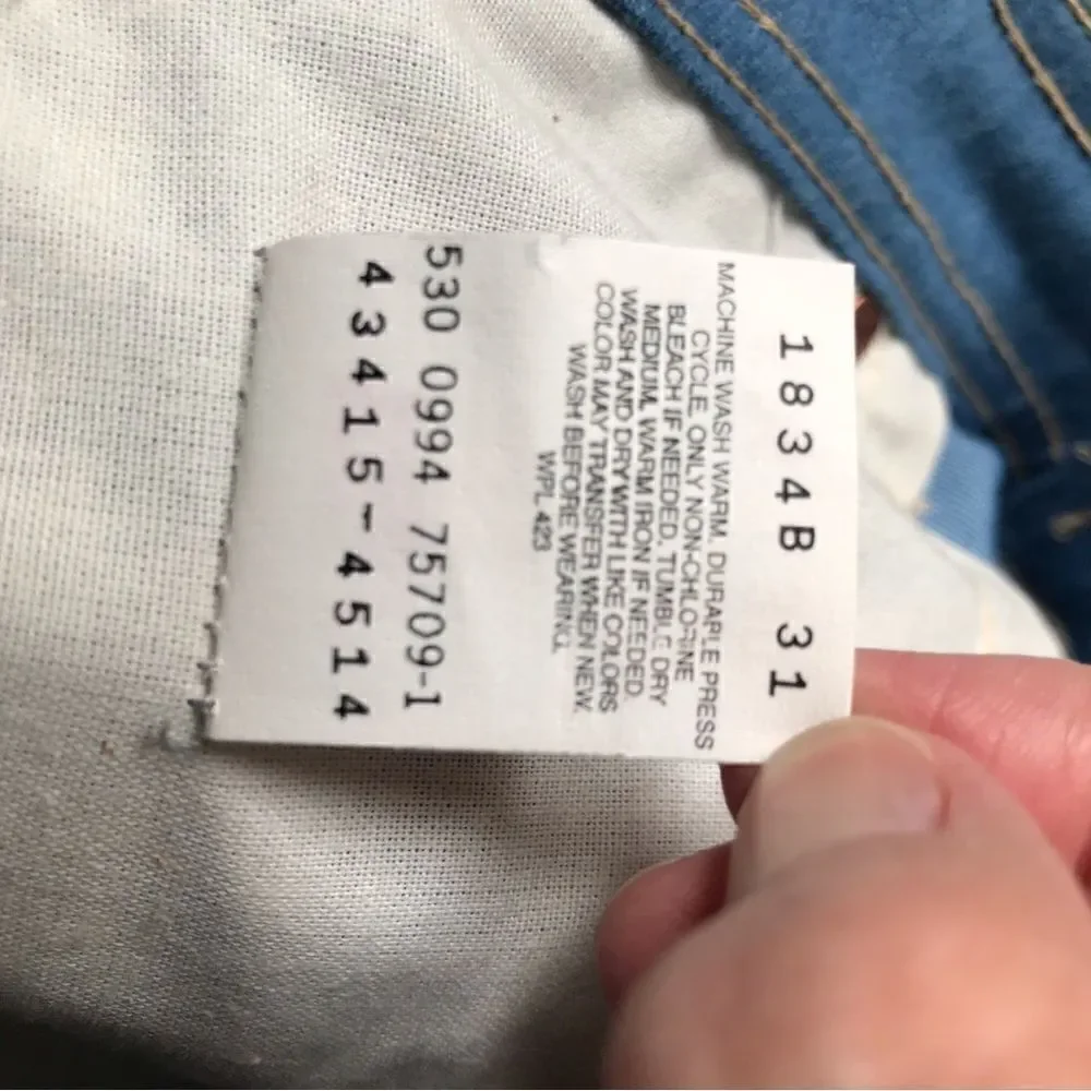 ‎Vintage Levi’s deadstock 70’s Action light wash straight leg jeans 38